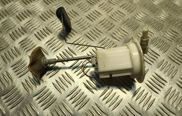 Subaru Forester SH Fuel level sensor 