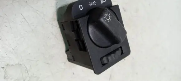 Opel Calibra Light switch 90213283