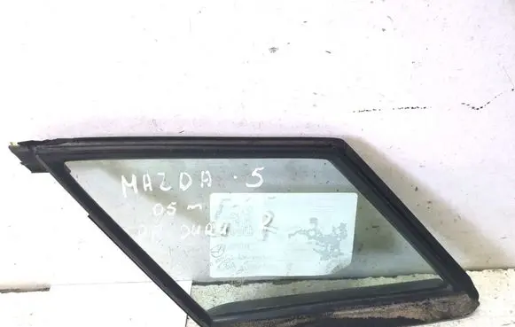 Mazda 5 Front door vent window glass four-door E643R00014