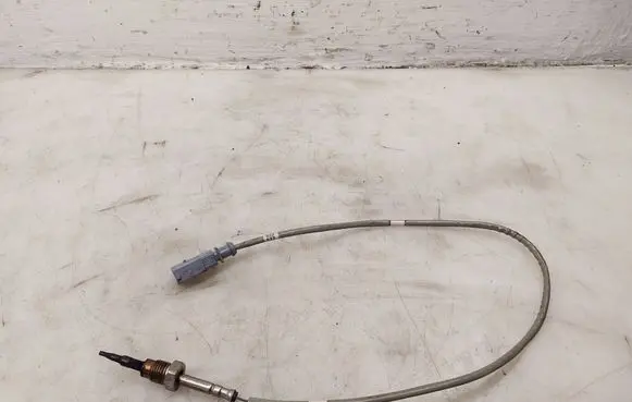 Audi A7 S7 4K8 Exhaust gas temperature sensor 05L906088T