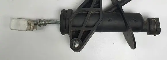 Ford Mondeo Mk III Clutch slave cylinder 19007547