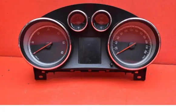 Opel Insignia A Speedometer (instrument cluster) 13327317AATK