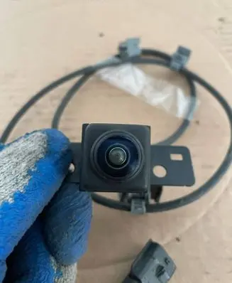 Nissan Leaf II (ZE1) Front bumper camera 284f15sa1a