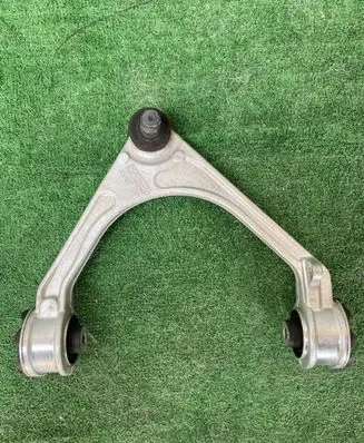Jaguar XE Front control arm GX733084