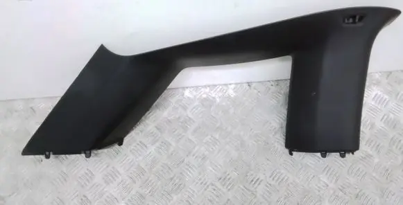 BMW i3 (C) pillar trim 7275669