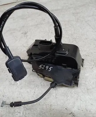 Renault Scenic II - Grand scenic II Front door lock 119121