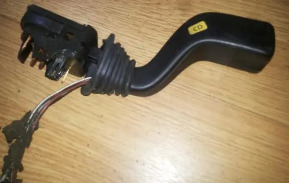 Opel Omega B1 Wiper control stalk 090494655501676