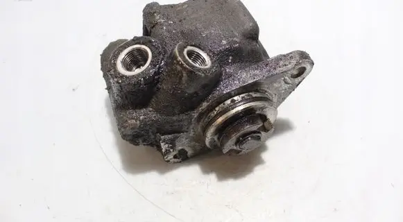 Renault Master II Power steering pump 7700300535