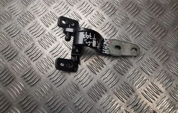 Mercedes-Benz C W206 Tailgate/trunk/boot hinge A2067401200