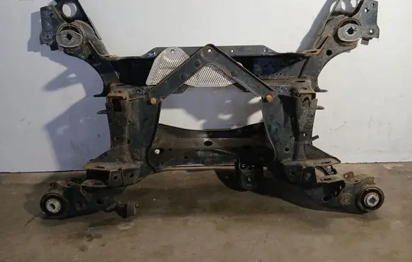 Volvo XC90 Rear subframe 