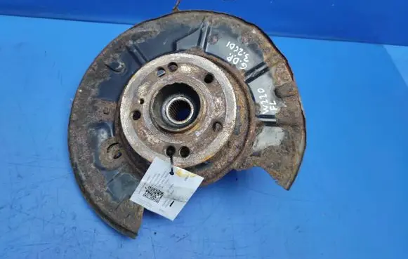 Mercedes-Benz S W220 Rear wheel hub