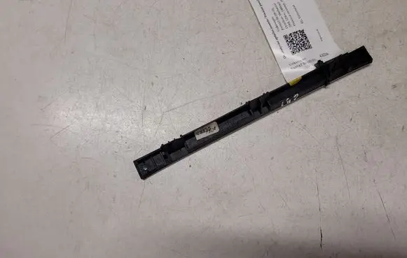 Volkswagen PASSAT B6 Dashboard glove box trim 3C0858336