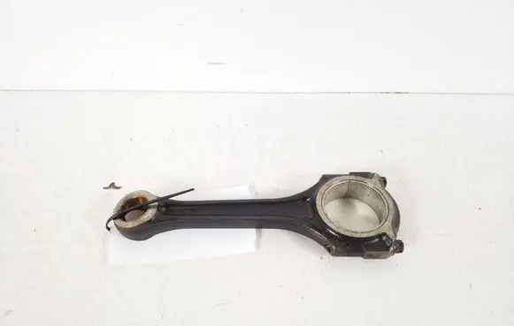 Mercedes-Benz E W213 Connecting rod/conrod 
