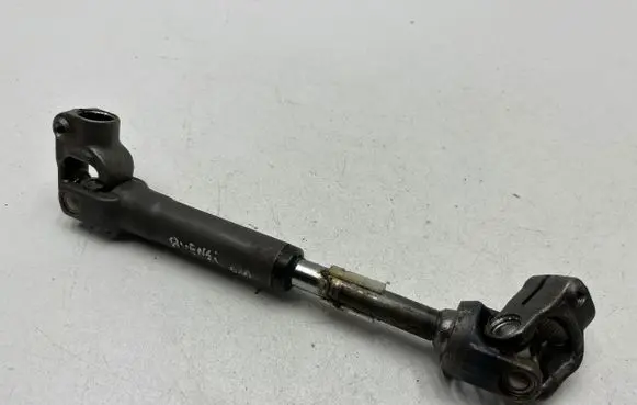 Toyota Avensis T270 Steering column universal joint