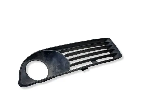 Seat Alhambra (Mk1) Front fog light trim/grill 7M7853683A