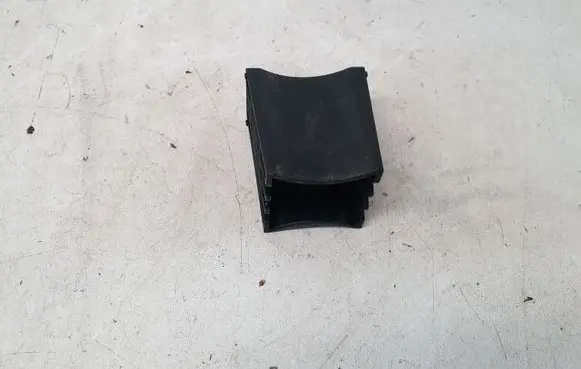 Toyota Auris 150 Other engine bay part 5561802190