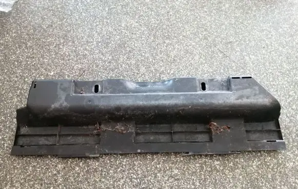 Mercedes-Benz CLC CL203 Intercooler air guide/duct channel A2035053730