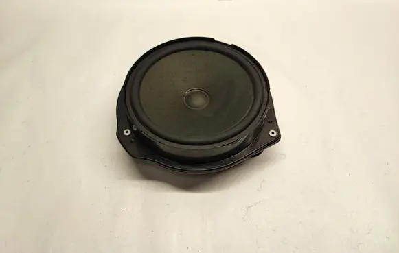 Mercedes-Benz E A207 Rear door speaker A2048201902