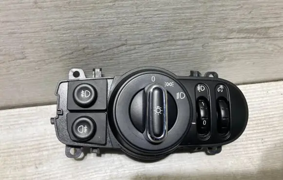 Mini One - Cooper F56 F55 Light switch 6824880