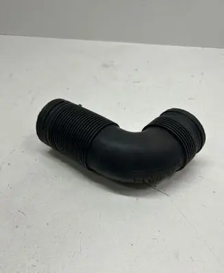Air intake hose/pipe
