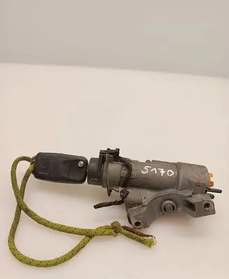 Volkswagen Transporter - Caravelle T5 Ignition lock 4B0905851C