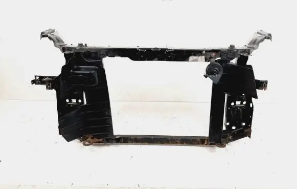 Nissan Qashqai Radiator support slam panel