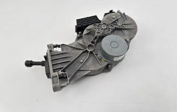 Mercedes-Benz C W205 Tailgate/trunk/boot lift motor A0997602601 00555413 C1C27411C