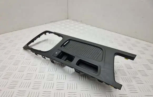 Renault Megane IV Glove box central console 969121990R 3347000