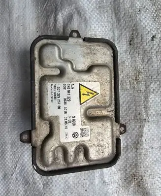 Volkswagen PASSAT CC Headlight/headlamp 1K0941329 130732925700 10EEG100058