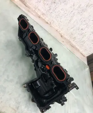 Nissan Qashqai J12 Intake manifold 140034990r