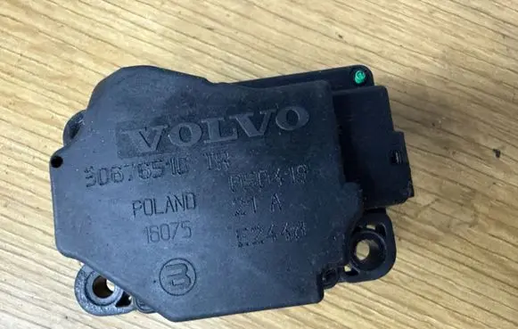 Volvo XC90 Air flap motor/actuator 30676510