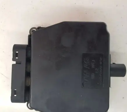 Volkswagen Polo IV 9N3 Turbo solenoid valve 6Q0906625A