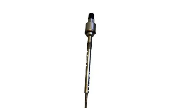 Opel Astra J Glow plug 55590467