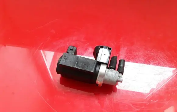 Hyundai i40 Turbo solenoid valve 70027200