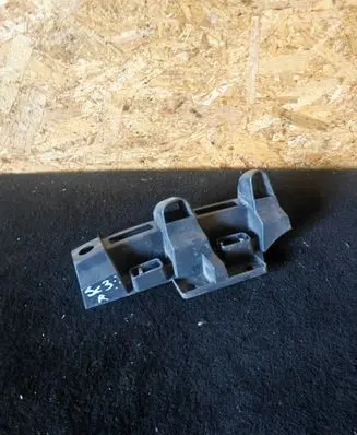 Renault Scenic III - Grand scenic III Front bumper mounting bracket 622200007R