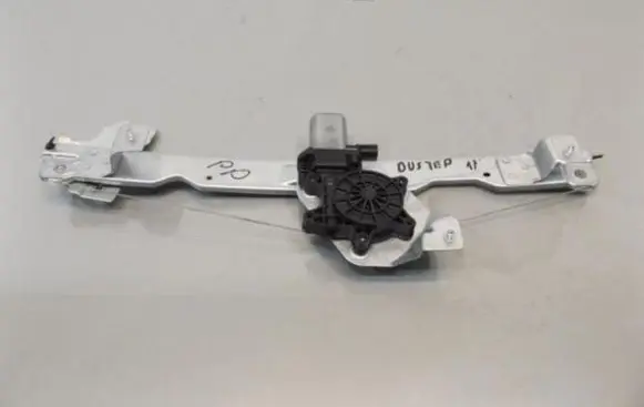 Dacia Duster II Front window lifting mechanism without motor