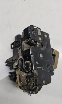 Audi A6 S6 C5 4B Rear door lock