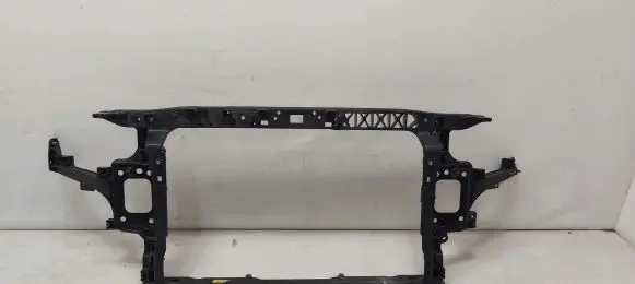 Hyundai i30 Radiator support slam panel