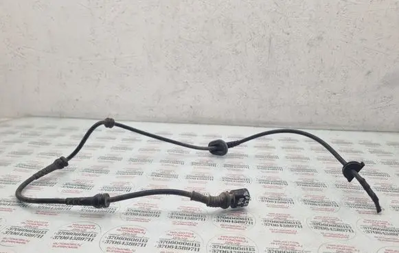 Seat Toledo II (1M) Rear ABS sensor wiring 6N0906102