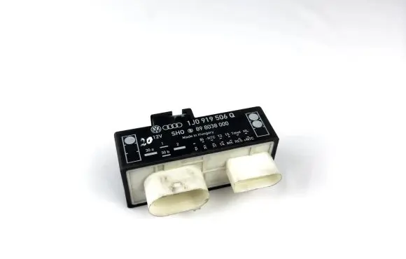 Coolant fan relay