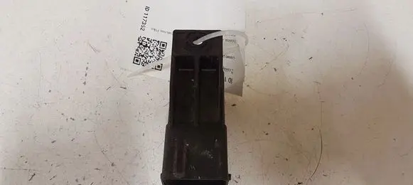 Citroen C4 I Glow plug pre-heat relay 51252002 9640469680