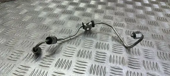 KIA Ceed Fuel injector supply line/pipe 