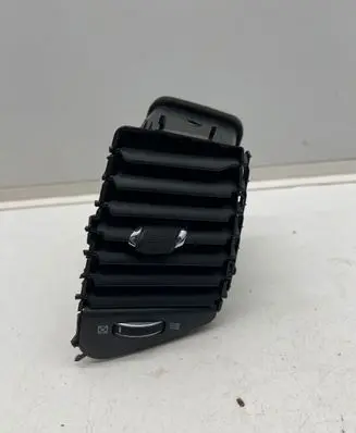 Jeep Grand Cherokee Dash center air vent grill 00007409 P00007409 SP15509