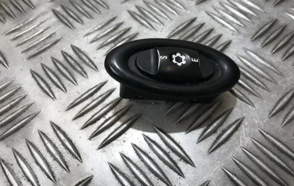 Traction control (ASR) switch