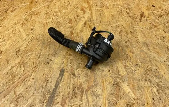 Jaguar I-Pace Electric auxiliary coolant/water pump J9D318D475AA