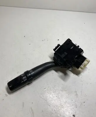 Toyota Avensis T250 Indicator stalk 8414005140