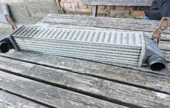 Seat Alhambra (Mk1) Intercooler radiator