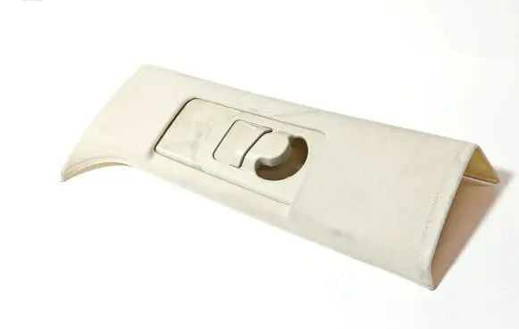Land Rover Range Rover L322 (B) pillar trim (top) 51438252682 8252682 14011810