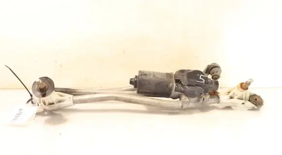 Front wiper linkage and motor