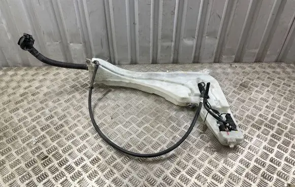 BMW X3 F25 Windshield washer fluid reservoir/tank 7359184 13264310 7341926